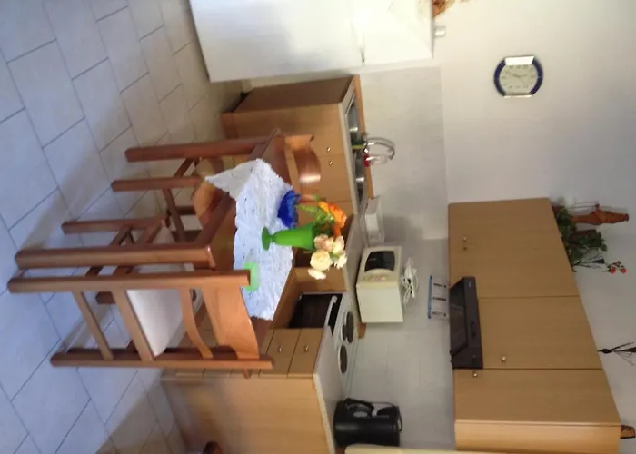 Nikos And Eva アパート *