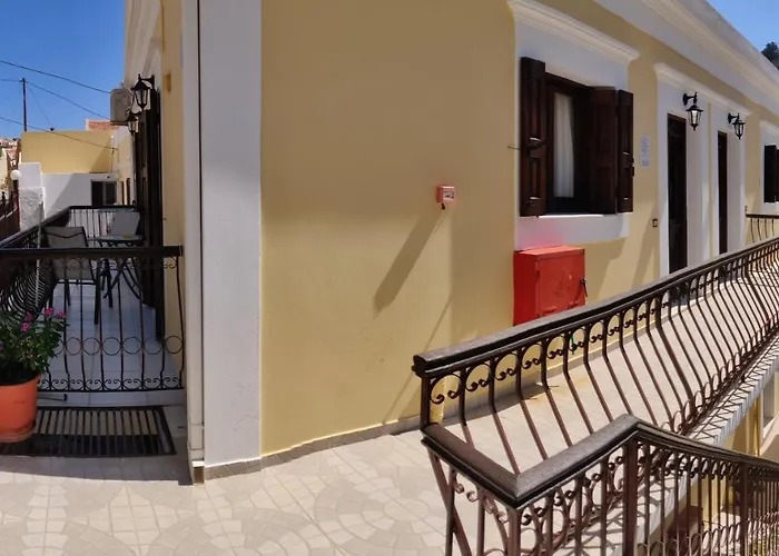 アパート Nikos And Eva *