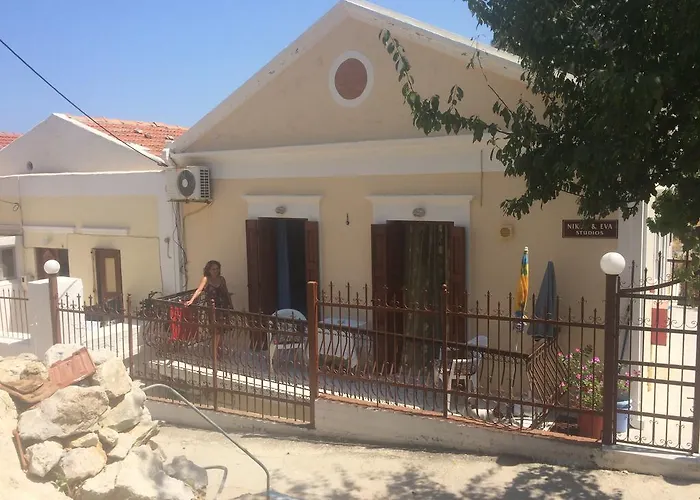 Nikos And Eva Apartment *